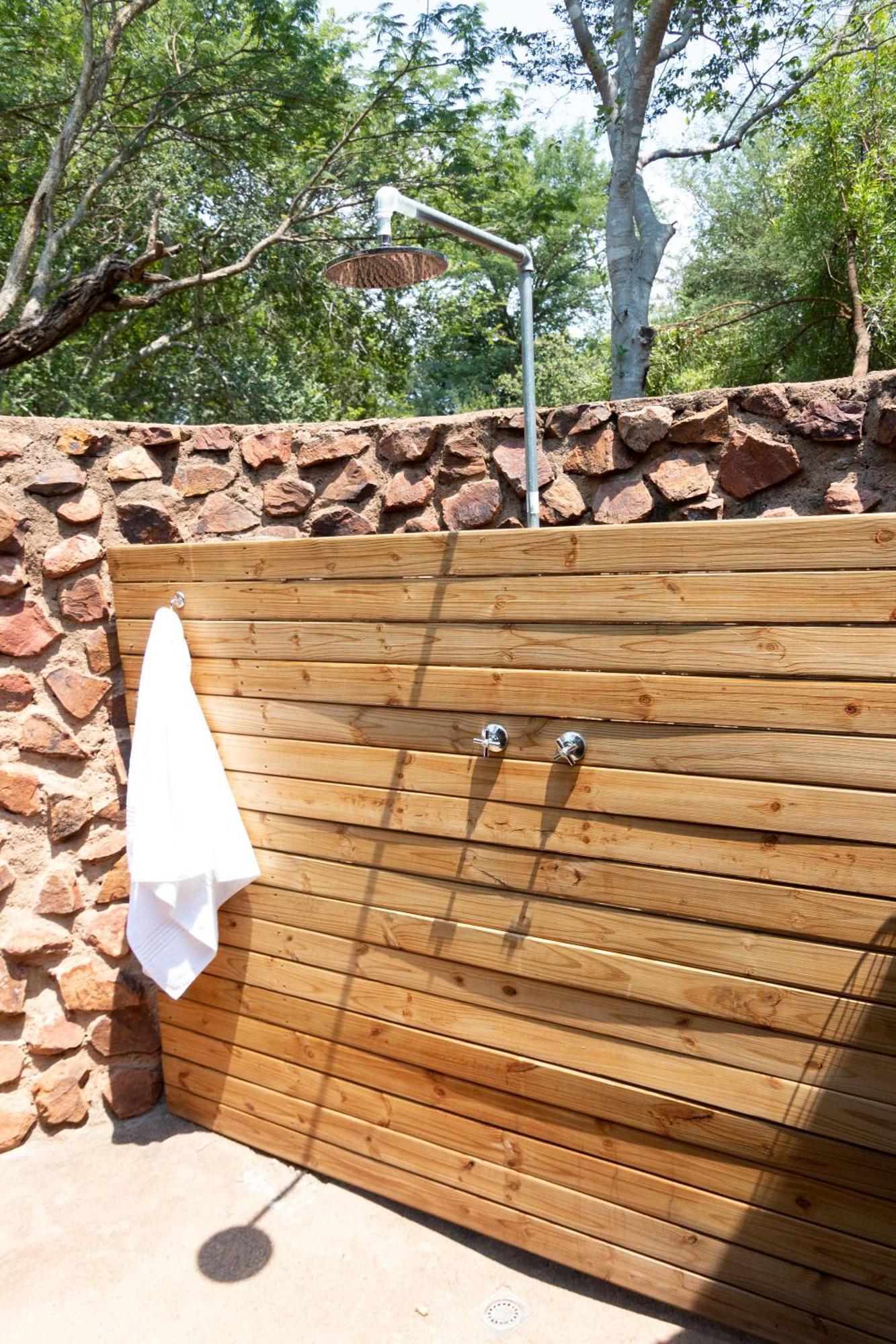Mologa River Lodge Rust de Winter Esterno foto