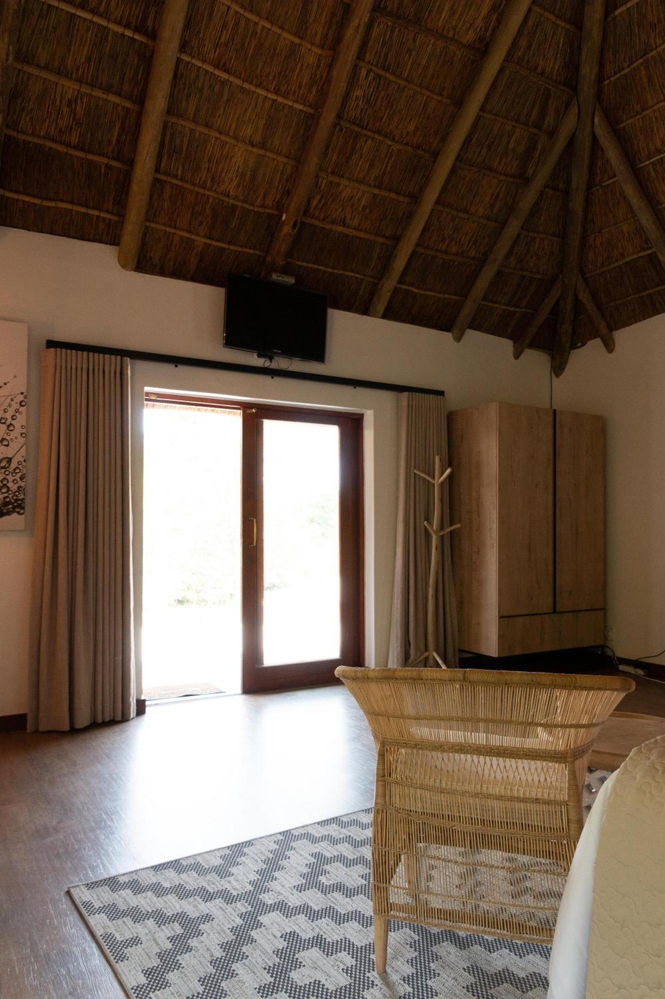 Mologa River Lodge Rust de Winter Esterno foto